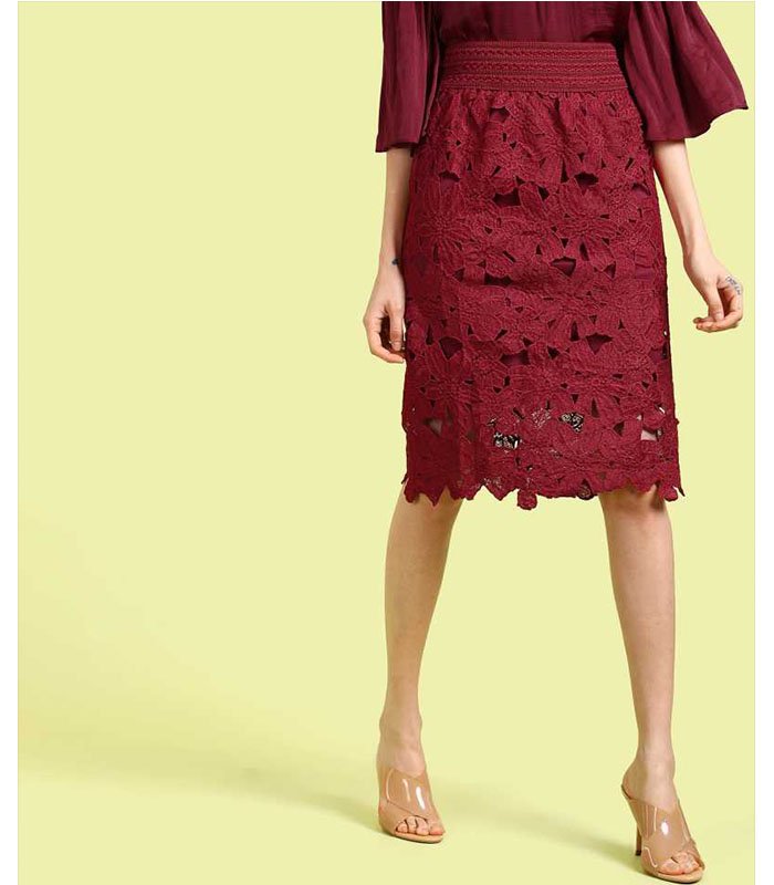 Sua Women Self Design Straight Maroon Skirt