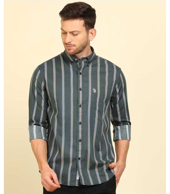 Men Regular Fit Striped Slim Collar Casual Shirt